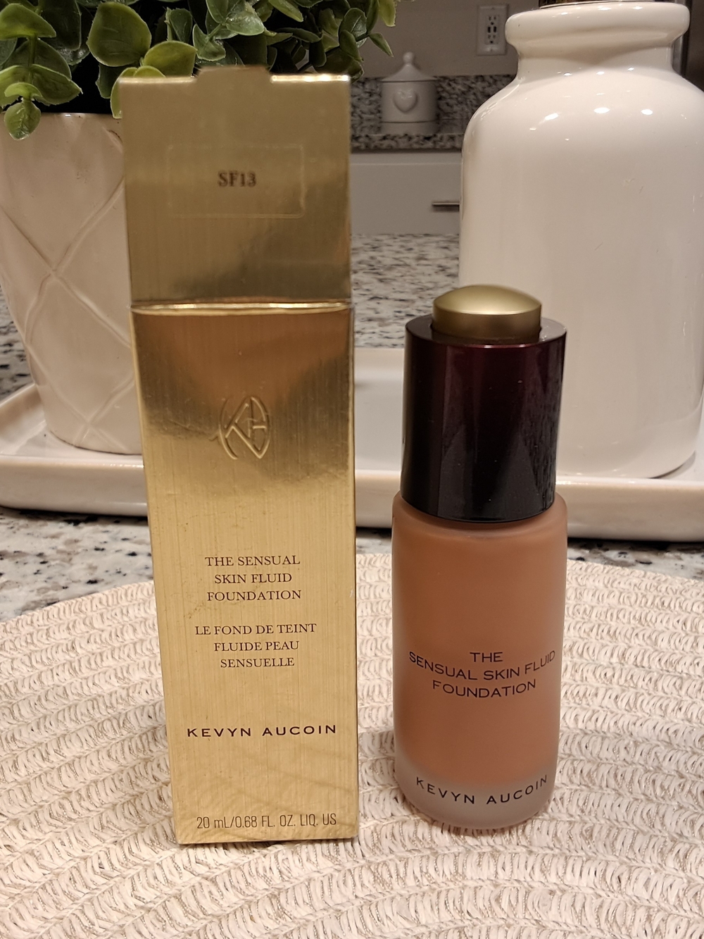 Kevyn Aucoin Sensual Skin Fluid Foundation - Medium Tan SF 13